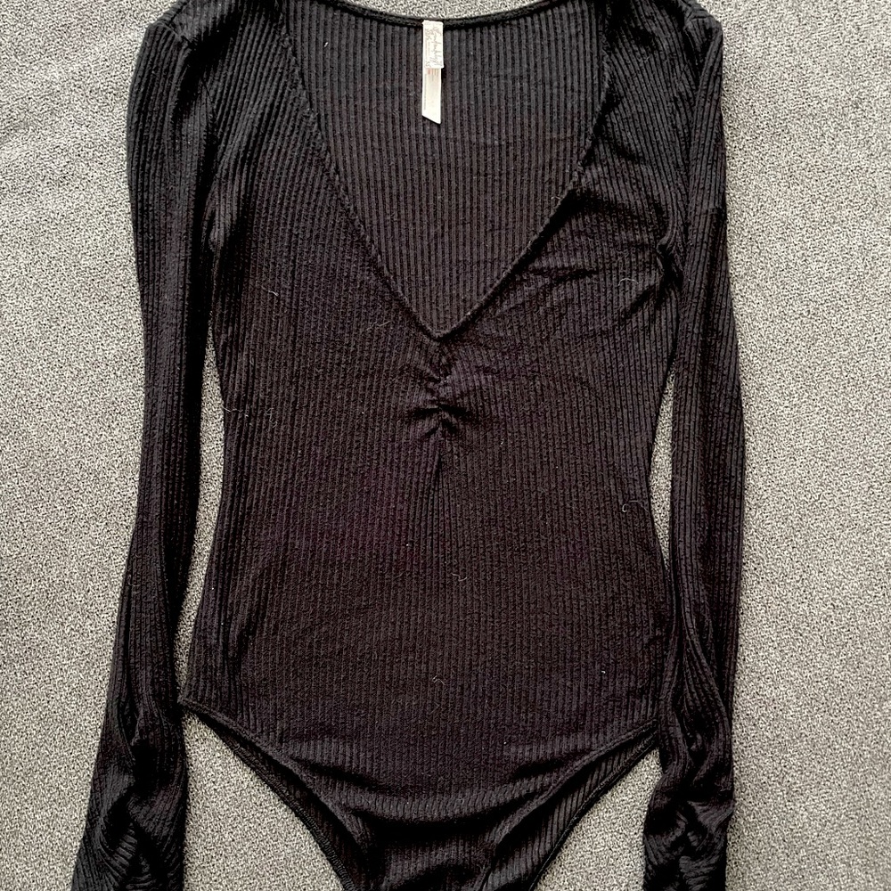 Free People black long sleeve body suit